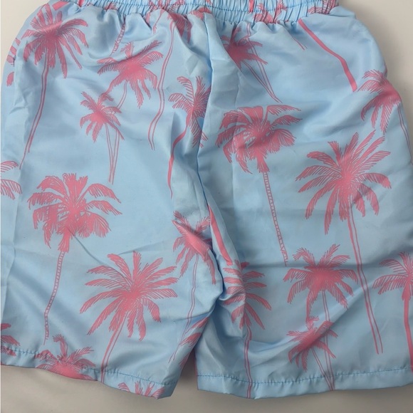 NWOT Kids unisex Palm Tree Print Swim Trunks, 10Y - Picture 3 of 6